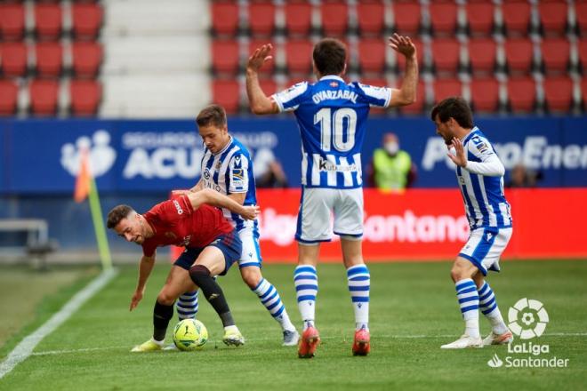 Un lance durante el Osasuna-Real Sociedad (Foto: LaLiga).