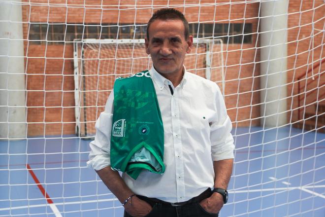 Manuel Luiggi 'Moli', con la camiseta del UMA Antequera.