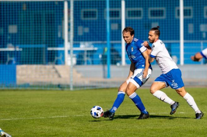 Andoni Ugarte, durante un partido con el Vetusta (Foto: Real Oviedo).