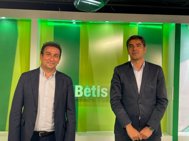 López Catalán y Ángel Haro (Foto: Real Betis Balompié)