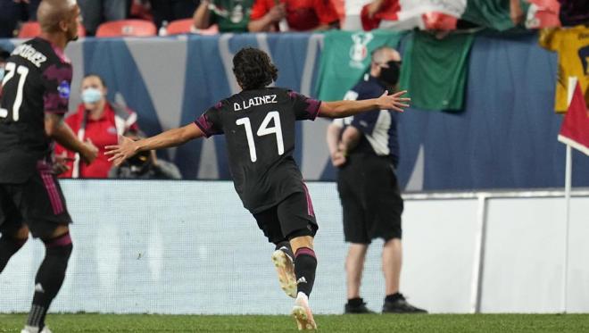 Lainez celebra con México su gol ante EE.UU (Jack Dempsey - Jack Dempsey / AP).