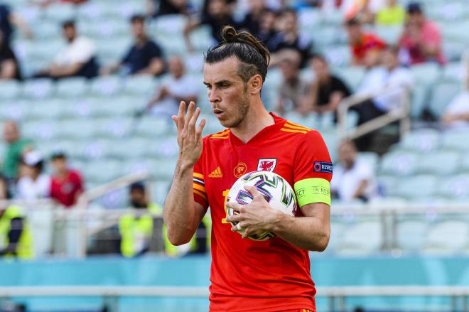 Gareth Bale, en un partido de Gales en la Eurocopa (Foto: Cordon Press).