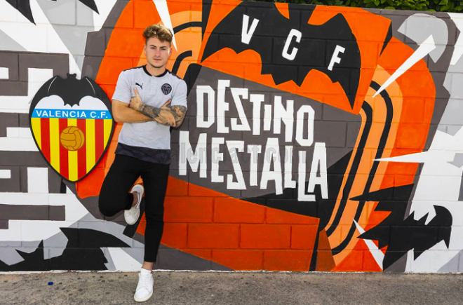 Xavi Estacio, jugador de la Academia del Valencia CF (Foto: Valencia CF).