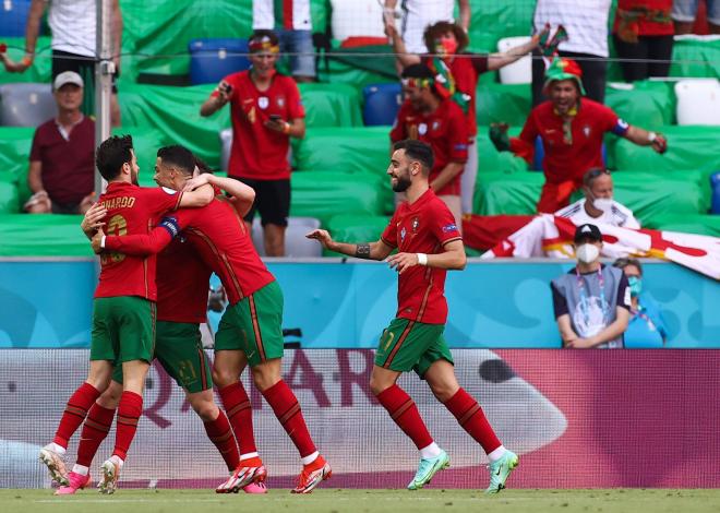 Celebración de Portugal tras el gol de Cristiano Ronaldo a Alemania (Foto: Cordon Press).