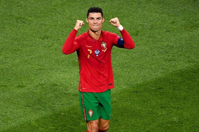 Cristiano Ronaldo celebra su gol en el Portugal-Francia (Foto: Cordon Press).