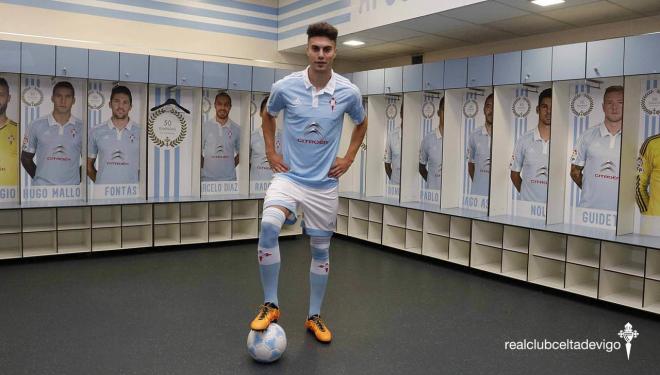 José Naranjo, en su presentación como celeste (Foto: Celta de Vigo).