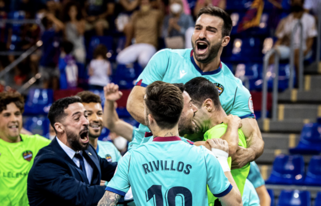 Victoria del Levante FS ante el Barcelona