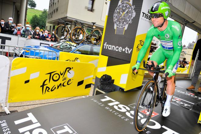 Mark Cavendish toma salida en el Tour de Francia (Foto: Cordon Press).