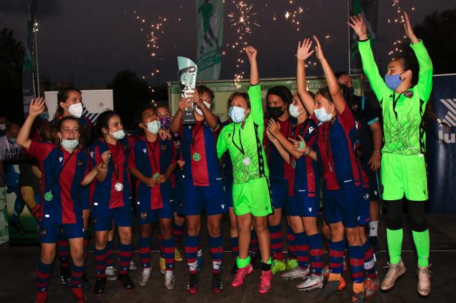 Levante campeón del València Cup Girls en categoría G12