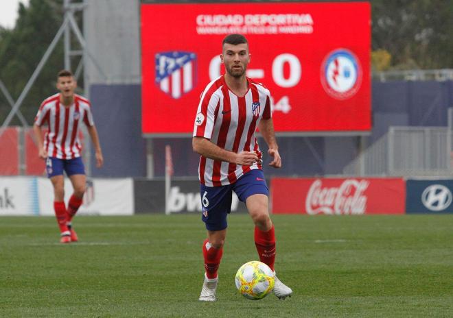 Josep Calavera, durante un partido con el Atlético de Madrid B.
