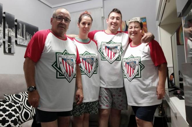 Miembros de la Peña Valores Athletic Club, de Montoro (Córdoba).