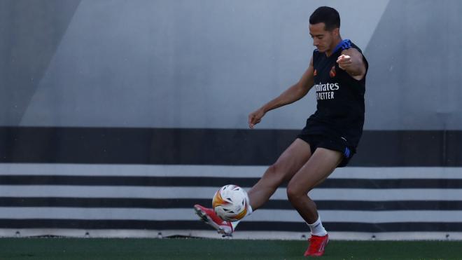 Lucas Vázquez, en un entrenamiento con el Real Madrid (Foto: RMCF).
