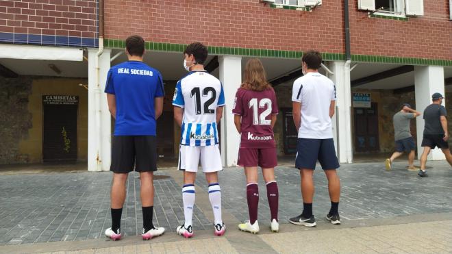 Presentación de las nuevas camisetas de la Real Sociedad para la temporada 21-22 (Foto: Giovanni Batista).
