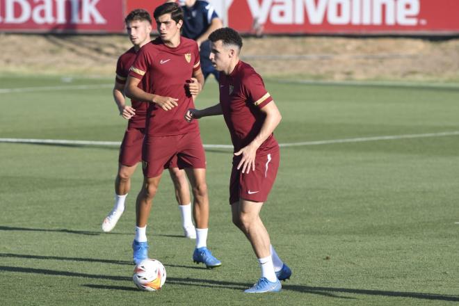 Oussama Idrissi con la pelota (foto: Kiko Hurtado).