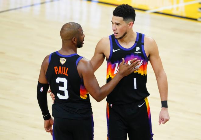 Chris Paul y Devin Booker estrellas de los Suns en las Finales de la NBA