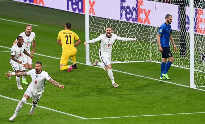 Shaw celebra el 0-1 de Inglaterra en la final (Foto: Cordon Press).