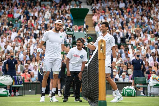 Berrettini, en la final de Wimbledon con Djokovic.