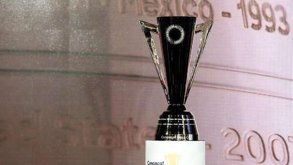 Trofeo de la Copa Oro (Foto: EFE).