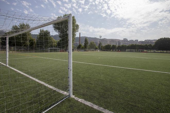 En el complejo de campos municipales de fútbol de Maiona entrenan y compiten más de 60 equipos.