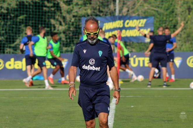 Cervera, en un entrenamiento (Foto: Cádiz CF).