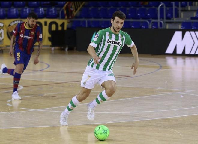 ericpeÉric Pérez en un partido con el Betis Futsal.rez.jpg