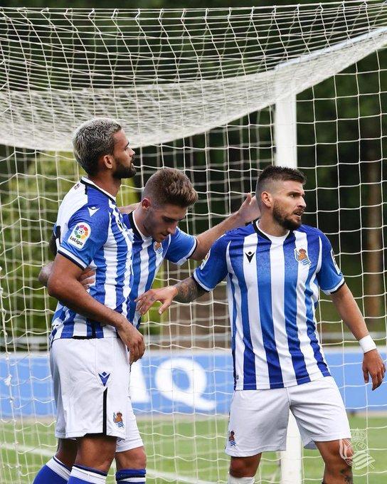 Willian José, Robert Navarro y Portu, en el primer amistoso de pretemporada (Foto: Real Sociedad).