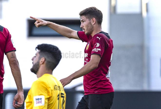 Manu Vallejo llega cedido al Alavés (Foto: Valencia CF).