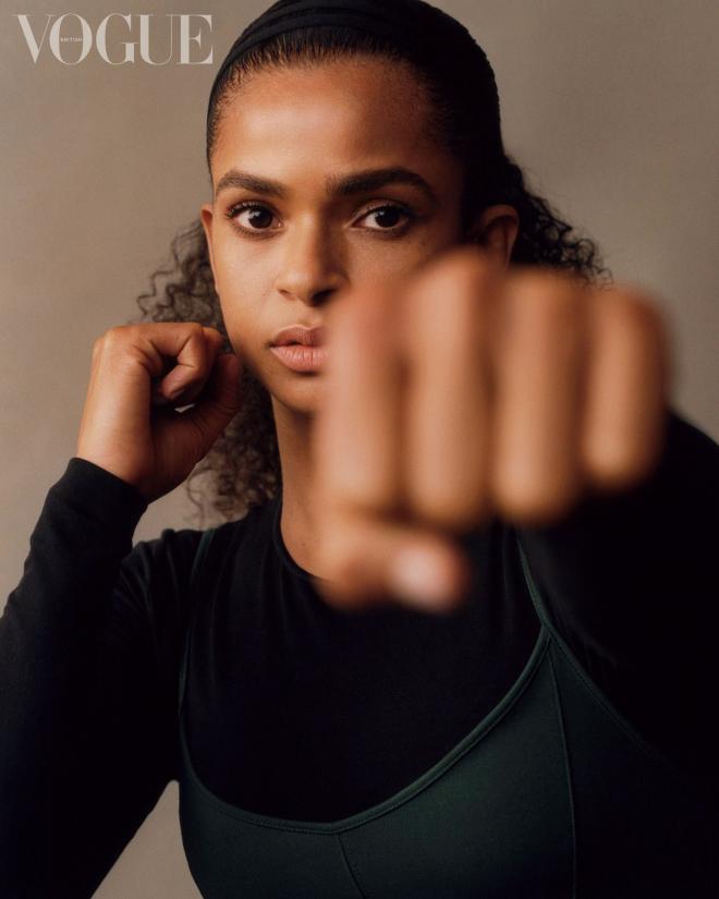 La boxeadora somalí Ramla Ali ha sido portada de la prestigiosa revista Vogue.
