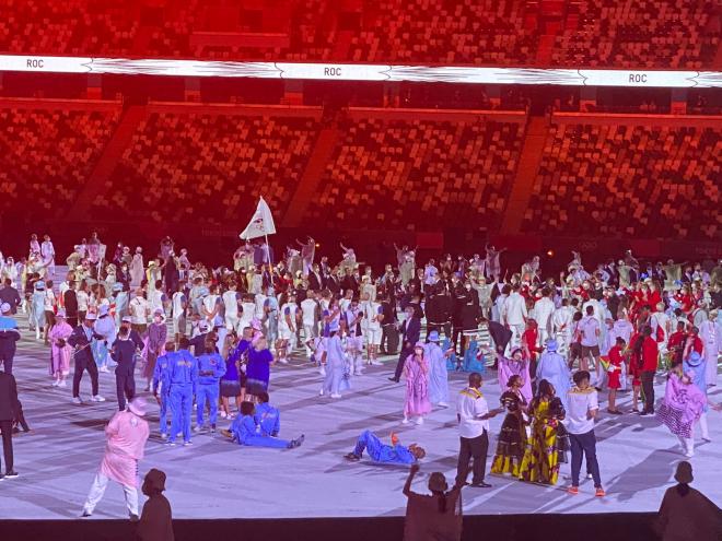 Desfile de los deportistas rusos en la ceremonia inaugural de Tokio 2020 (Foto: Álvaro Ramírez).