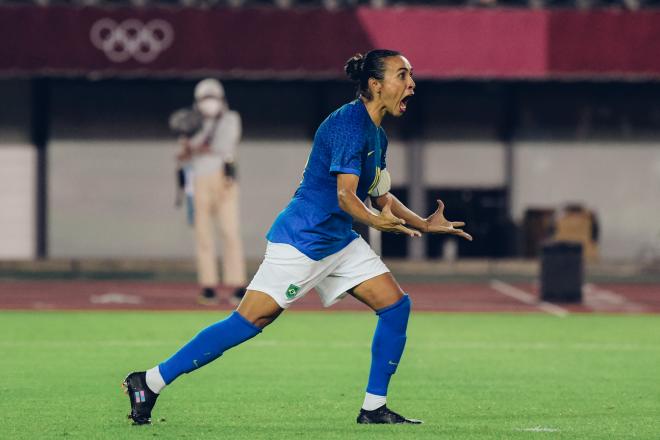 Marta celebra un gol de Brasil ante Países Bajos.