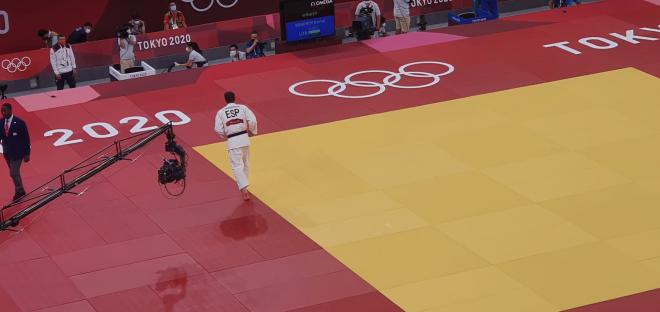 Niko Shera, en acción en la repesca de judo (Foto: Álvaro Ramírez).