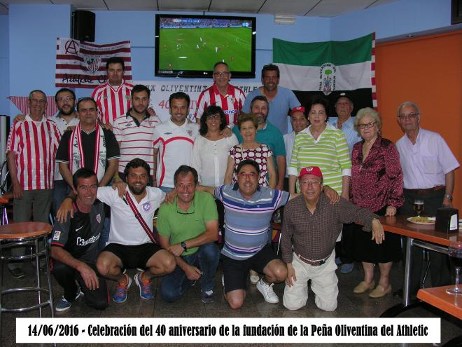 La Peña Oliventina del Athletic Club confraterniza en la comida del 40 aniversario.
