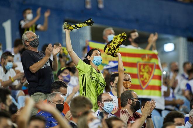 Aficionados, durante el Real Zaragoza-Ibiza de la jornada 1 (Foto: Daniel Marzo).