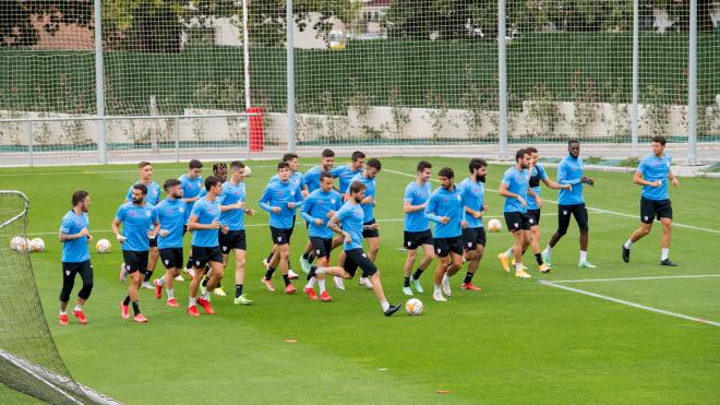 El equipo vizcaíno se entrenaba en Lezama antes de viajar hasta Elche (Foto: Athletic Club).