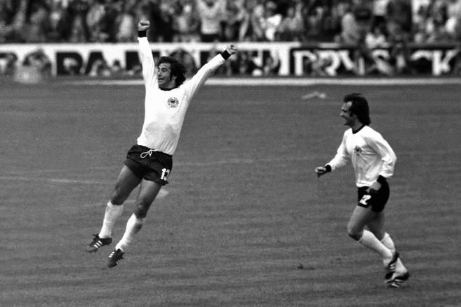 Gerd Torpedo Müller, delantero histórico del fútbol alemán (Foto: Cordon Press).