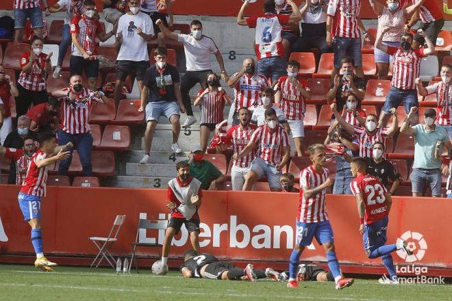 Djuka celebra el gol ante el Burgos (Foto: LaLiga)