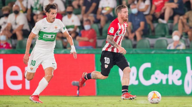 El capitán Iker Muniain en acción ante el Elche (Foto: Athletic Club).