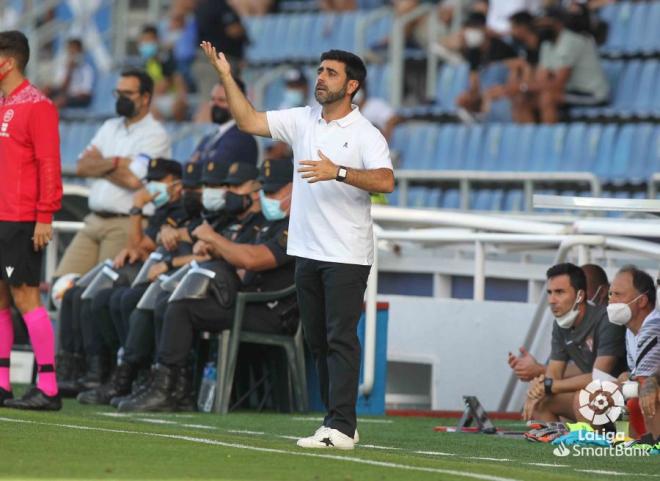 David Gallego, durante el Tenerife-Sporting (Foto: LaLiga).