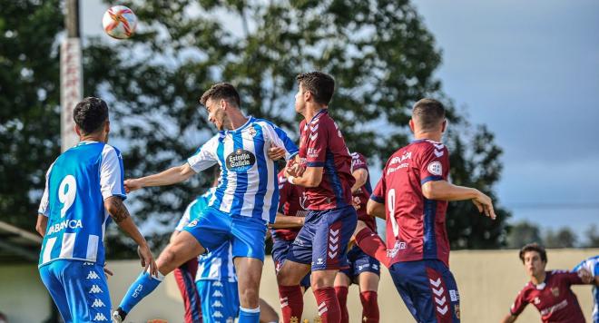 Lance del encuentro amistoso entre el Pontevedra y el Dépor (Foto: RCD).