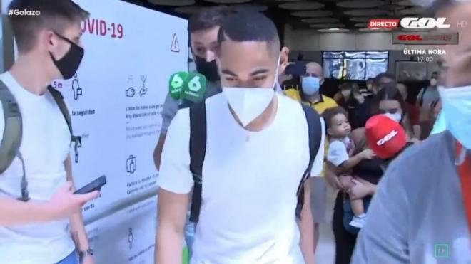 Matheus Cunha, en su llegada a Madrid (GOL).