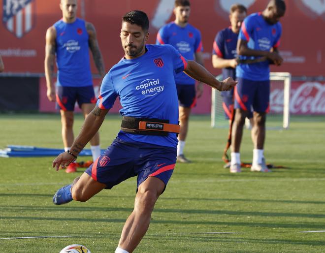 Luis Suárez, en una sesión del Atlético de Madrid (Foto: ATM).