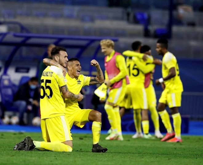 Los jugadores del Sheriff Tiraspol celebran el pase a la fase de grupos de Champions (Foto: EFE).