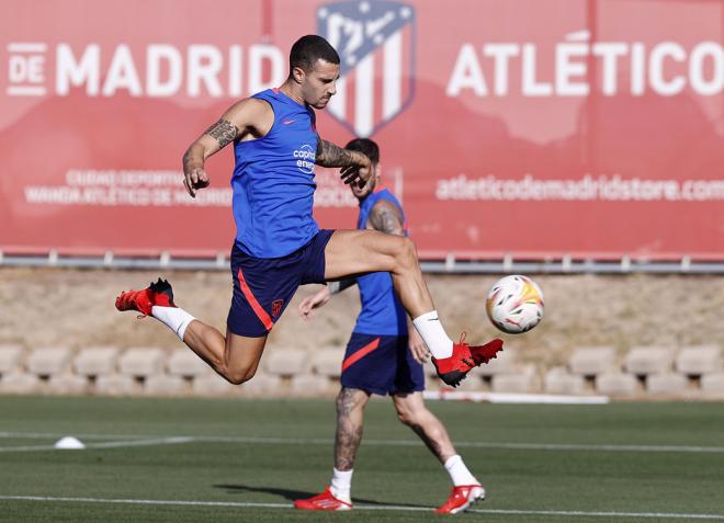 Mario Hermoso, en una sesión del Atlético de Madrid (Foto: ATM).