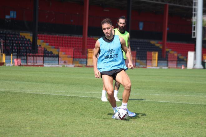 Emre Mor, durante un entrenamiento con el Karagümrük (Foto: Twitter).