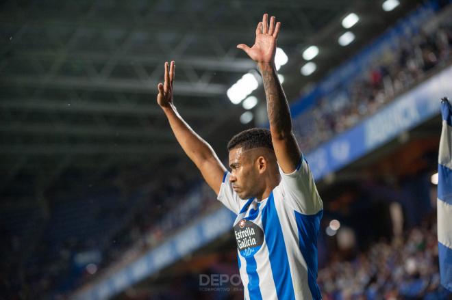 Juergen Elitim durante un partido con el Dépor en Riazor (Foto: RCD).