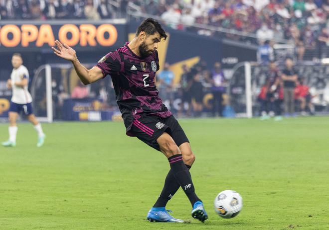 Néstor Araujo, durante el USA-México de la Copa Oro (Foto: Cordon Press).