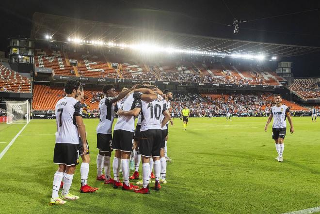 El Valencia CF celebra uno de los goles ante el Deportivo Alavés (Foto: Valencia CF).
