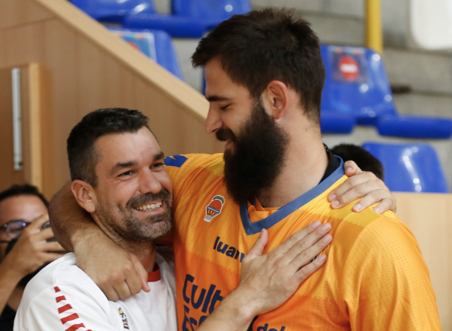 Segundo triunfo del Valencia Basket en pretemporada ante Baxi Manresa (Foto: M. A. Polo)