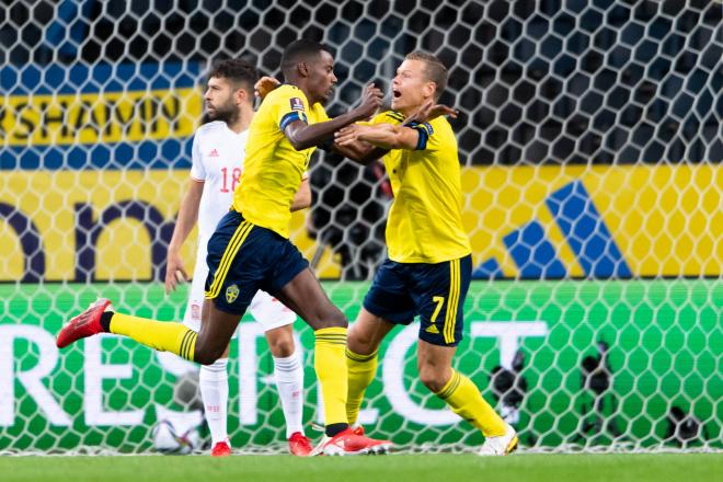 Isak celebra su gol en el Suecia-España (Foto: Cordon Press).