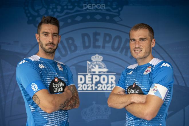 Ian Mackay y Álex Bergantiños, capitanes del Deportivo 2021/22 (Foto: RCD).